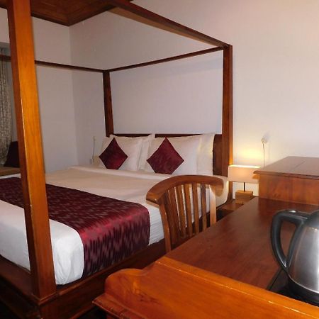Paloma Backwater Resorts Alappuzha Exterior foto